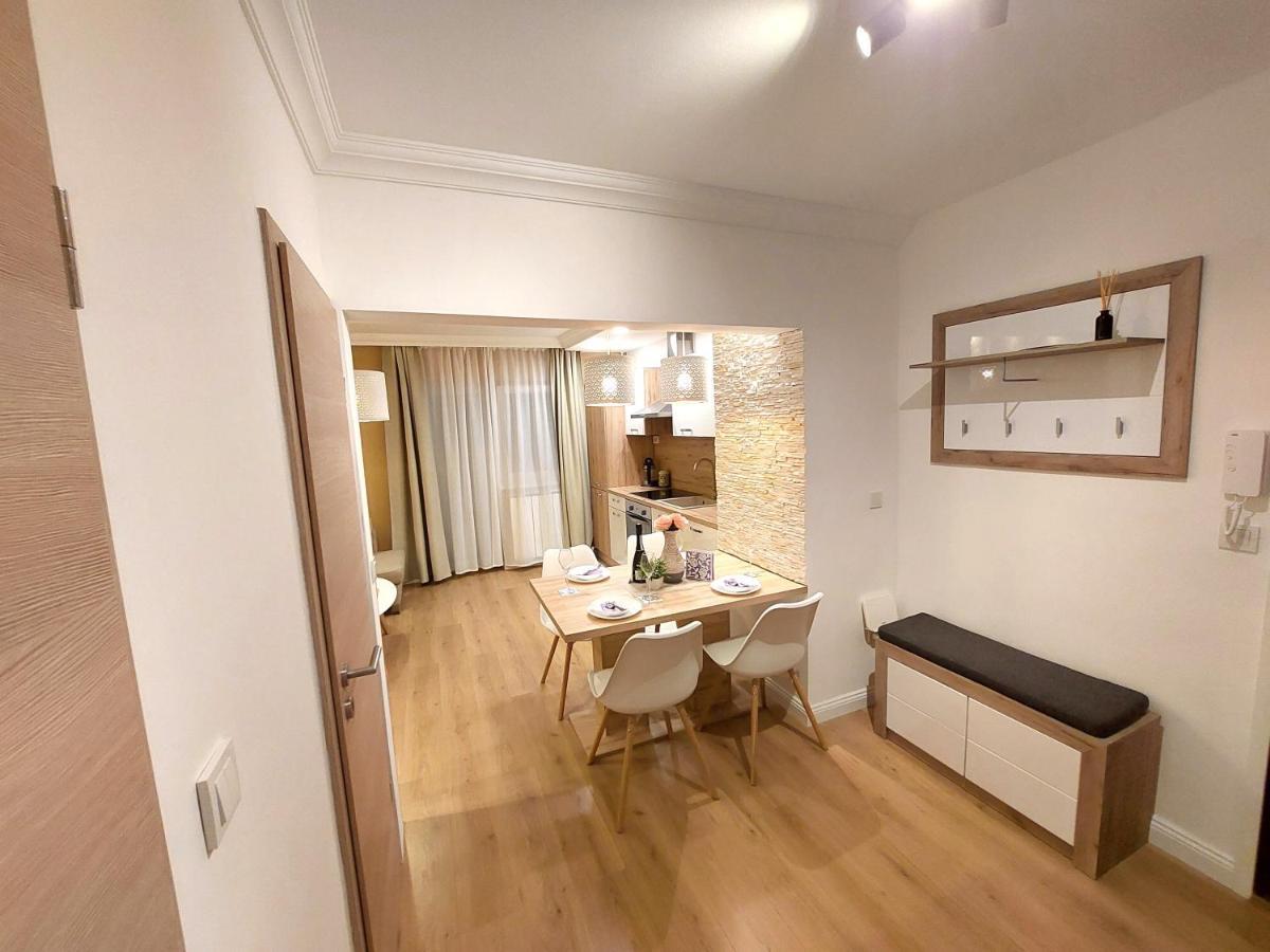 Zagreb4You Apartments מראה חיצוני תמונה